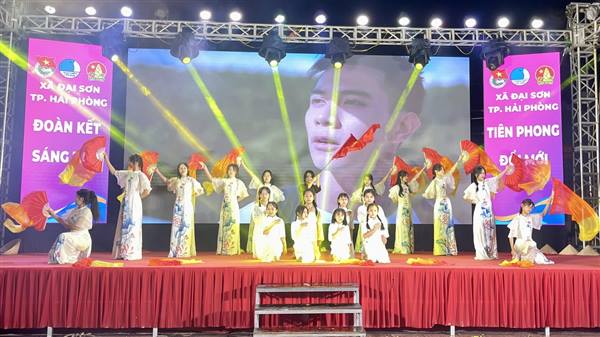 Đại Sơn: Sôi nổi chương trình Giao lưu văn nghệ và Tổng kết Hoạt động hè năm 2025.