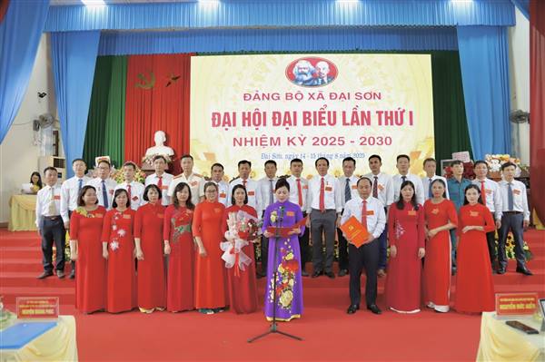 ĐẠI HỘI ĐẠI BIỂU ĐẢNG BỘ XÃ ĐẠI SƠN LẦN THỨ I, NHIỆM KỲ 2025 – 2030 THÀNH CÔNG TỐT ĐẸP