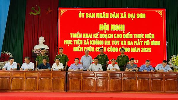 Đại Sơn triển khai cao điểm "Xã không ma tuý" và ra mắt mô hình điểm " Chữa cháy công cộng".