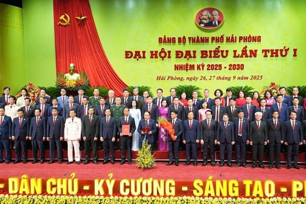 THÔNG CÁO BÁO CHÍ Phiên chính thức Đại hội đại biểu Đảng bộ thành phố Hải Phòng lần thứ I, nhiệm kỳ 2025 - 2030