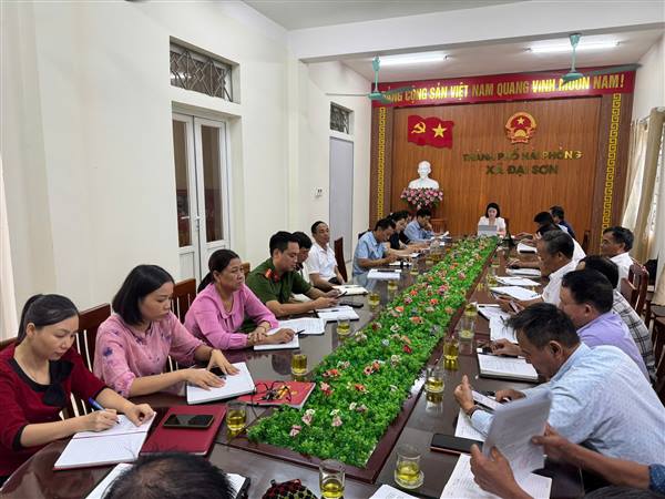 Đảng ủy xã Đại Sơn tổ chức Hội nghị giao ban với Bí thư các chi bộ nông thôn tháng 10/2025.