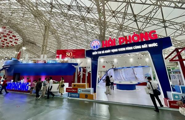 Hải Phòng khẳng định vai trò động lực phát triển tại Triển lãm Thành tựu đất nước