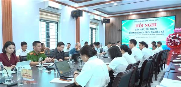 Đại Sơn gặp mặt, đối thoại với các doanh nghiệp, hộ kinh doanh