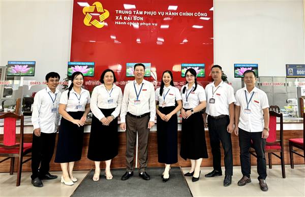 Ngày 22/10/2026, Trung tâm Phục vụ hành chính công ban hành Thông báo số 09/TB-TTPVHCC  về danh sách nhân sự làm việc tại Trung tâm Phục vụ hành chính công (tính đến ngày 22/10/2026)
