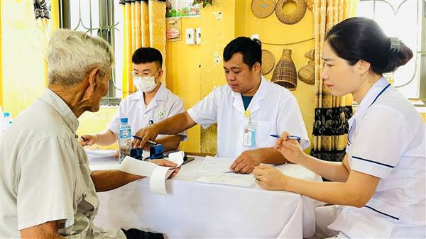 Đại Sơn tổ chức khám sức khỏe định kỳ cho người cao tuổi đợt 2 năm 2026