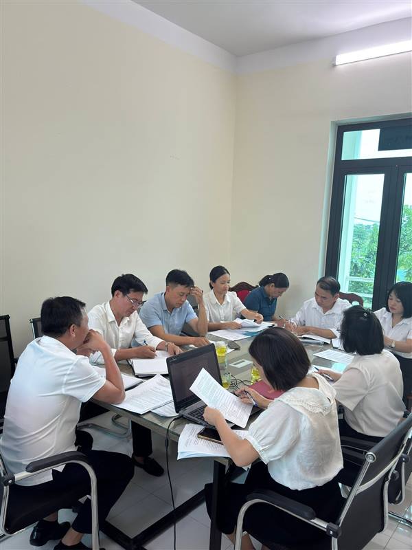 Ban Văn hóa - Xã hội HĐND xã Đại Sơn giám sát việc thực hiện chính sách ưu đãi người có công với cách mạng