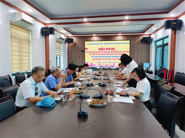 Xã Đại Sơn phối hợp tổ chức khảo sát, điền dã phục vụ Hội thảo khoa học về Đệ tam cung tần Nguyễn Thị Ngọc Chén