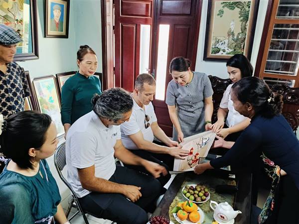 Giữ nghề truyền thống, tạo sinh kế cho phụ nữ