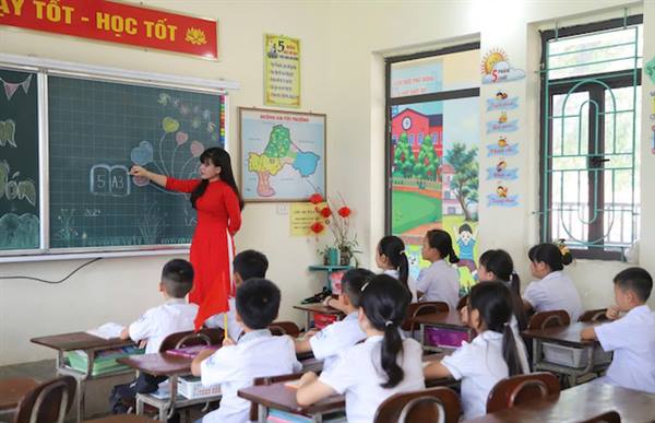 KẾ HOẠCH
Triển khai thực hiện việc sắp xếp, tổ chức lại các cơ sở giáo dục mầm non,
tiểu học, trung học cơ sở công lập trên địa bàn xã Đại Sơn