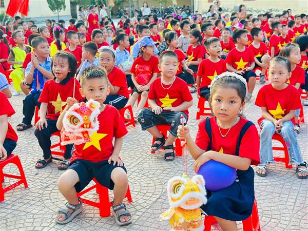 Trường Tiểu học Đại Sơn tổ chức vui Tết Trung thu năm 2026