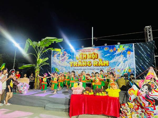 Thôn Thượng Hải tổ chức Đêm hội Trăng rằm năm 2026