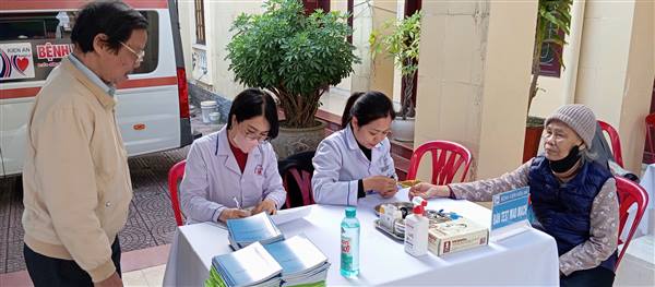 CHĂM SÓC SỨC KHỎE NHÂN DÂN – HOẠT ĐỘNG Ý NGHĨA NHÂN KỶ NIỆM NGÀY 22/12