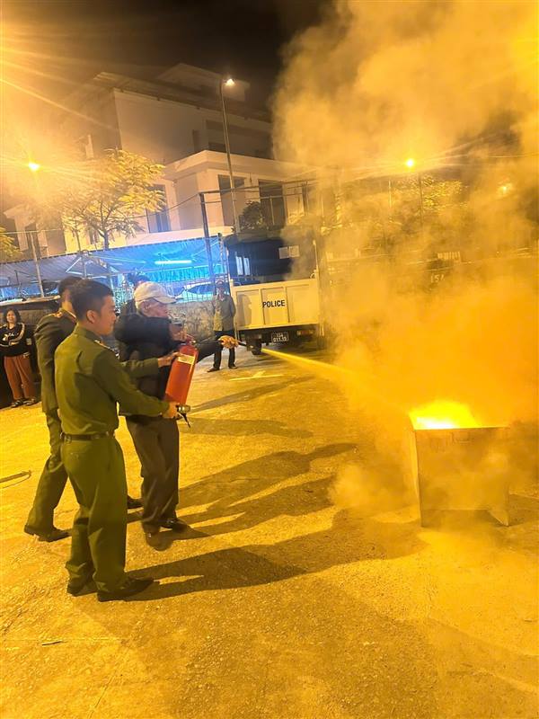 PHƯỜNG ĐÔNG HẢI TỔ CHỨC TUYÊN TRUYỀN PHÒNG CHÁY CHỮA CHÁY & QUẢN LÝ VŨ KHÍ, VẬT LIỆU NỔ, PHÁO