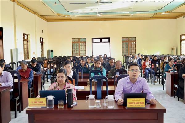 HỘI NGHỊ BÁO CÁO VIÊN THÁNG 11 THÀNH PHỐ TẠI ĐIỂM CẦU ĐẢNG UỶ PHƯỜNG ĐÔNG HẢI