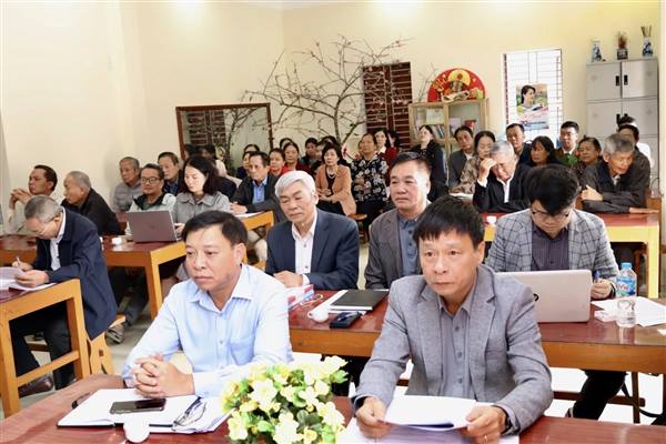 Lãnh đạo Ban Nội chính Thành ủy dự sinh hoạt chi bộ theo tinh thần Chỉ thị 50 tại TDP Bình Kiều 1