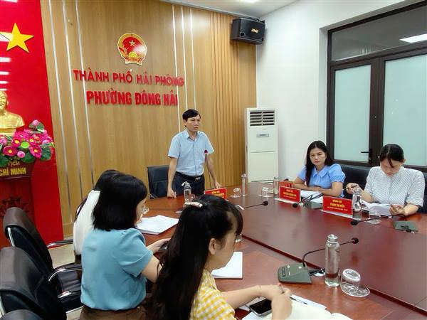 Phường Đông Hải họp nghe về công tác chuẩn bị cho năm học mới 2025 – 2026
