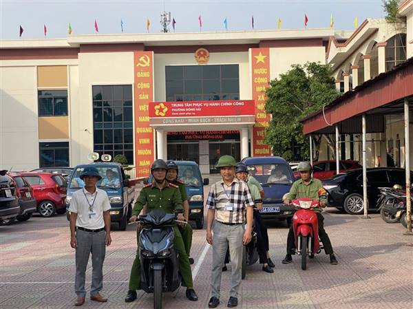 Phường Đông Hải ra quân lập lại trật tự đường hè, vệ sinh môi trường tại các tuyến phố chính trên địa bàn
