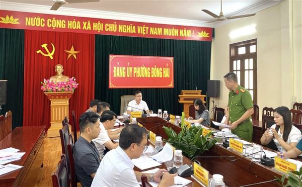 BAN THƯỜNG VỤ ĐẢNG UỶ PHƯỜNG ĐÔNG HẢI TỔ CHỨC HỘI NGHỊ ĐÁNH GIÁ CÔNG TÁC THÁNG 7, TRIỂN KHAI NHIỆM VỤ THÁNG 8