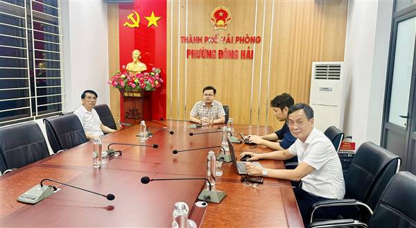  Phường Đông Hải tham gia hội nghị chuyên đề “Bình dân học vụ số – Quốc hội số”
