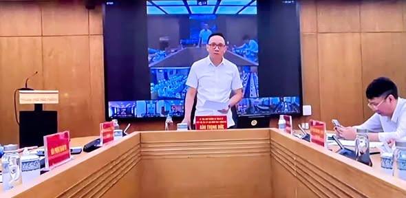 Phường Đông Hải tham dự Hội nghị trực tuyến rà soát tiến độ khám sức khỏe toàn dân.