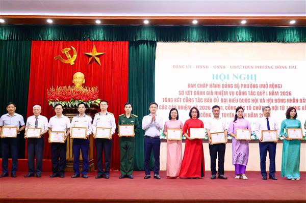 Đảng ủy phường Đông Hải tổng kết các nhiệm vụ quan trọng về bầu cử lễ hội và công tác tuyển quân năm 2026