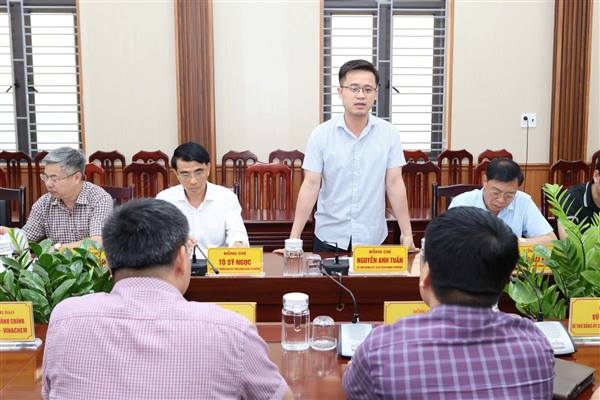 Đảng ủy phường Đông Hải phối hợp với Đảng ủy Tập đoàn Hóa chất Việt Nam tổ chức Hội nghị trao đổi, thống nhất định hướng điều chuyển công tác cán bộ đối với Đảng ủy Công ty Cổ phần DAP-Vinachem