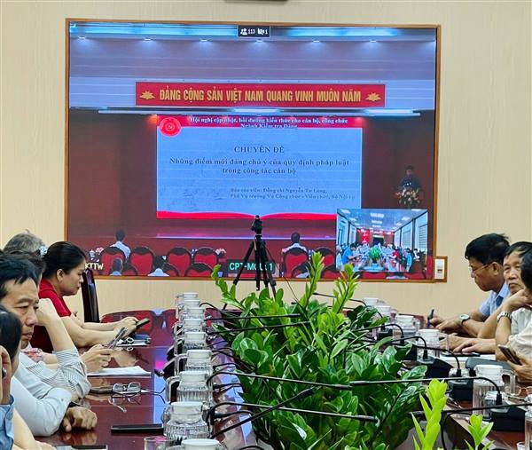 Phường Đông Hải tham dự hội nghị bồi dưỡng nghiệp vụ công tác kiểm tra, giám sát