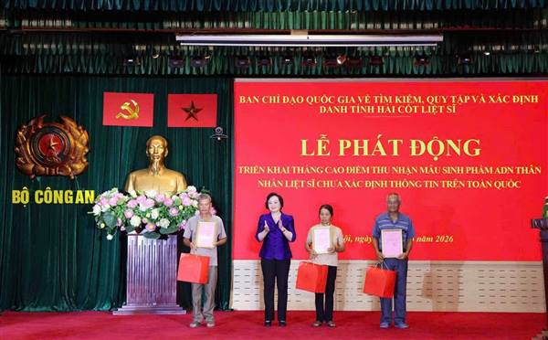Phường Đông Hải tham dự Lễ phát động cao điểm thu nhận mẫu ADN thân nhân liệt sĩ chưa xác định thông tin