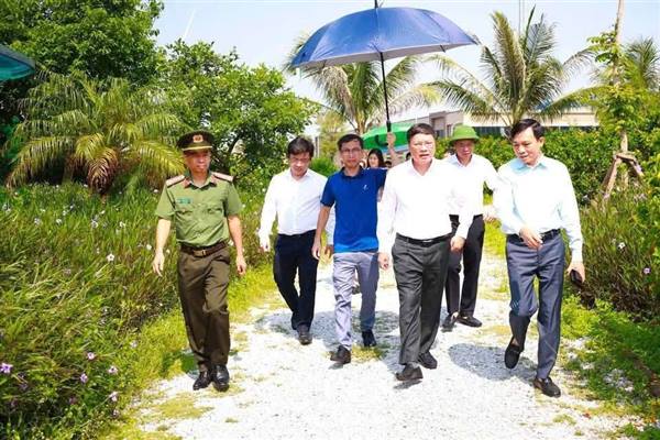 Khảo sát thực tế tại phường Đông Hải phục vụ phân loại đơn vị hành chính cấp xã loại đặc biệt.