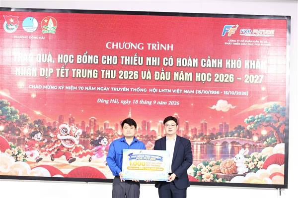 Đoàn phường Đông Hải kết nối các nguồn lực trao yêu thương, thắp sáng mùa Trung thu cho thiếu nhi