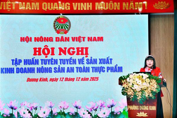 Hội Nông dân phường Dương Kinh tổ chức hội nghị tập huấn tuyên truyền về sản xuất, kinh doanh nông sản an toàn