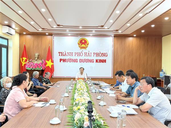 PHƯỜNG DƯƠNG KINH TỔ CHỨC ĐỐI THOẠI VỀ PHƯƠNG ÁN BỒI THƯỜNG, HỖ TRỢ, TÁI ĐỊNH CƯ DỰ ÁN XUẤT TUYẾN 110KV