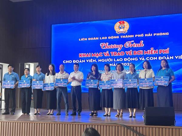 CÔNG ĐOÀN PHƯỜNG DƯƠNG KINH SÔI NỔI CÁC HOẠT ĐỘNG HƯỞNG ỨNG THÁNG CÔNG NHÂN NĂM 2026