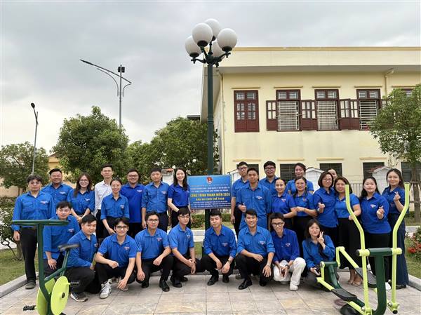 Đoàn Thanh niên phường Dương Kinh khánh thành công trình thanh niên chào mừng các ngày lễ lớn