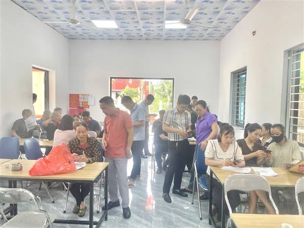 Trung tâm Phục vụ hành chính công phường Dương Kinh đồng hành cùng người dân tiếp cận dịch vụ công trực tuyến