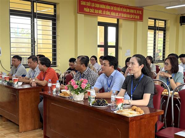 Phường Dương Kinh tổ chức kiểm tra, sát hạch vòng 2 xét tuyển viên chức Ban Quản lý dự án đầu tư xây dựng năm 2026
