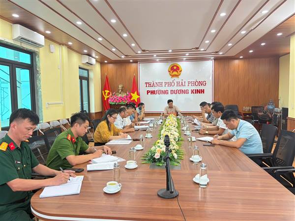 Phiên họp thường kỳ UBND phường Dương Kinh: Quyết tâm hoàn thành các chỉ tiêu 6 tháng đầu năm 2026