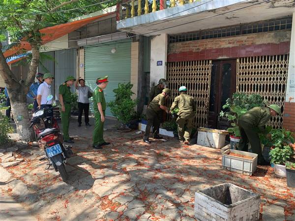 PHƯỜNG DƯƠNG KINH RA QUÂN BẢO ĐẢM TRẬT TỰ CÔNG CỘNG, TRẬT TỰ ĐÔ THỊ VÀ HÀNH LANG AN TOÀN GIAO THÔNG