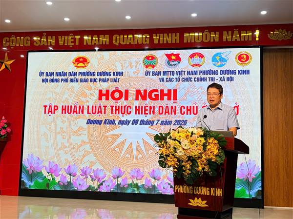 Phường Dương Kinh tổ chức Hội nghị tập huấn Luật Thực hiện dân chủ ở cơ sở
