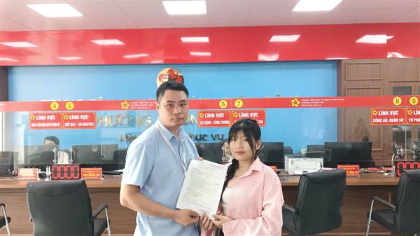 Phường Dương Kinh: Đẩy mạnh mô hình “Chính quyền thân thiện”, trả kết quả thủ tục hành chính trong ngày