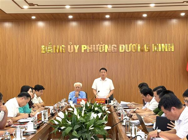 Đảng ủy phường Dương Kinh: Phát huy kết quả tháng 8, tập trung thực hiện nhiệm vụ tháng 9 