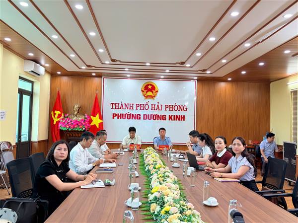 Phường Dương Kinh tham dự Hội nghị tổng kết năm học 2025-2026, triển khai nhiệm vụ năm học 2026-2027