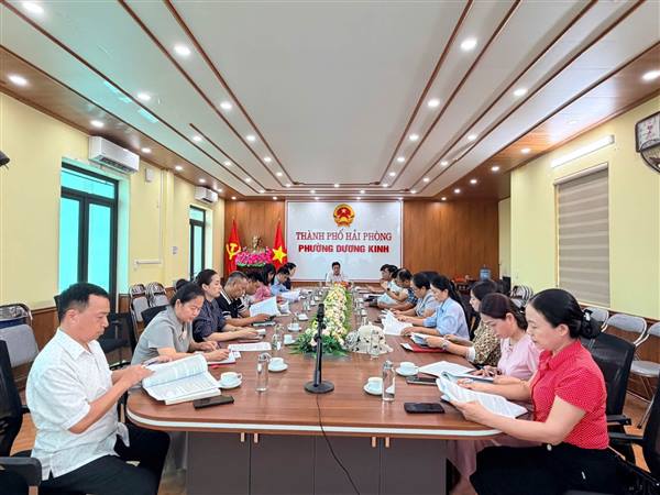 Phường Dương Kinh tổ chức lấy ý kiến về phương án sắp xếp tổ chức các trường học trên địa bàn