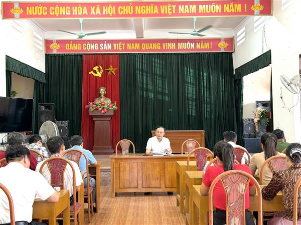 Phường Dương Kinh làm việc với các Tổ dân phố về công tác thu thuế sử dụng đất phi nông nghiệp 