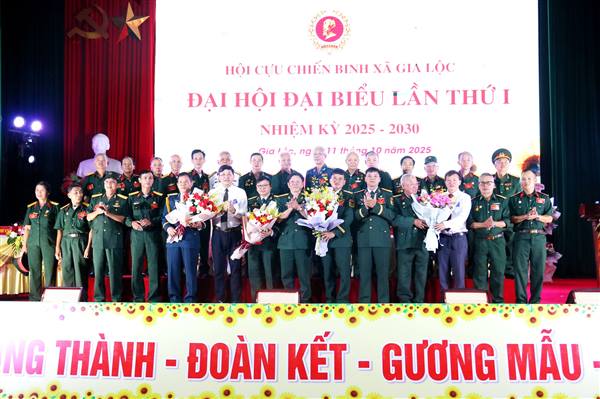 ĐẠI HỘI ĐẠI BIỂU HỘI CỰU CHIẾN BINH XÃ GIA LỘC LẦN THỨ I, NHIỆM KỲ 2025-2030 THÀNH CÔNG TỐT ĐẸP