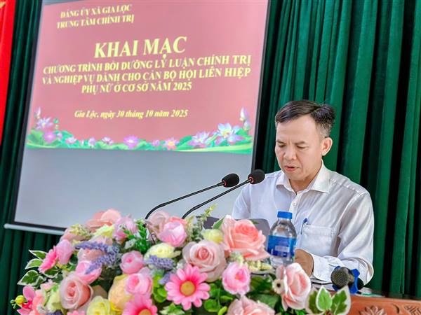 KHAI MẠC CHƯƠNG TRÌNH BỒI DƯỠNG  LÝ LUẬN CHÍNH TRỊ VÀ NGHIỆP VỤ DÀNH CHO CÁN BỘ HỘI PHỤ NỮ Ở CƠ SỞ NĂM 2025