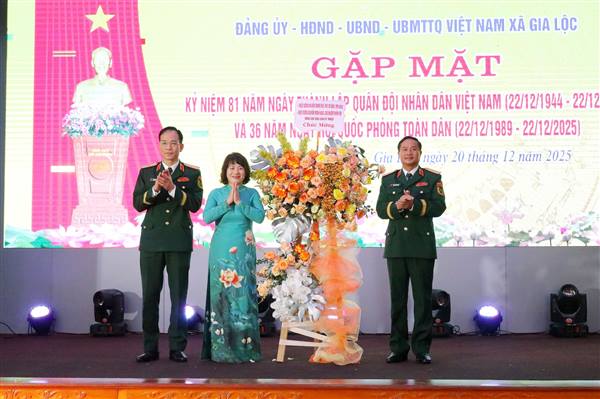 Xã Gia Lộc tổ chức gặp mặt kỷ niệm 81 năm ngày thành lập Quân đội nhân dân Việt Nam và 36 năm Ngày hội Quốc phòng toàn dân