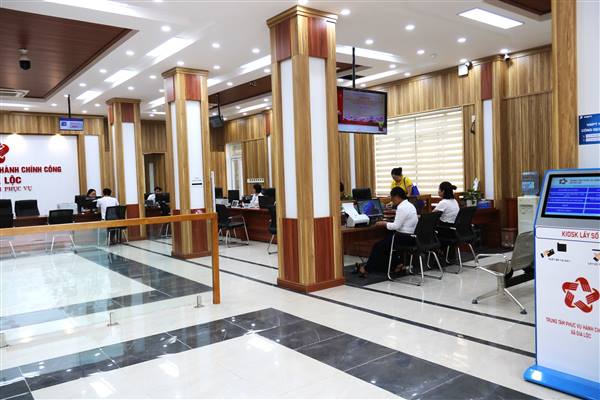 Cán bộ, công chức cũng cần sự thấu cảm, sẻ chia