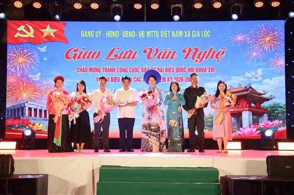 Xã Gia Lộc tổ chức giao lưu văn nghệ chào mừng thành công cuộc bầu cử đại biểu Quốc hội và đại biểu HĐND các cấp