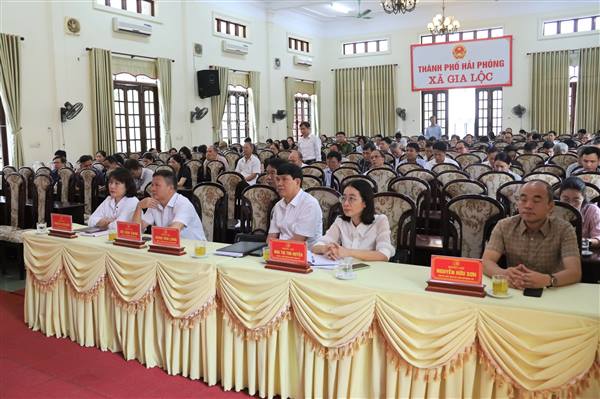 XÃ GIA LỘC THAM DỰ HỘI NGHỊ TRỰC TUYẾN PHỔ BIẾN, QUÁN TRIỆT CÁC VĂN BẢN MỚI VỀ CÔNG TÁC KIỂM TRA, GIÁM SÁT VÀ KỶ LUẬT CỦA ĐẢNG